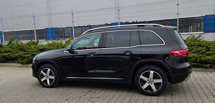 Mercedes-Benz GLB cena 131900 przebieg: 124962, rok produkcji 2020 z Raciąż małe 781